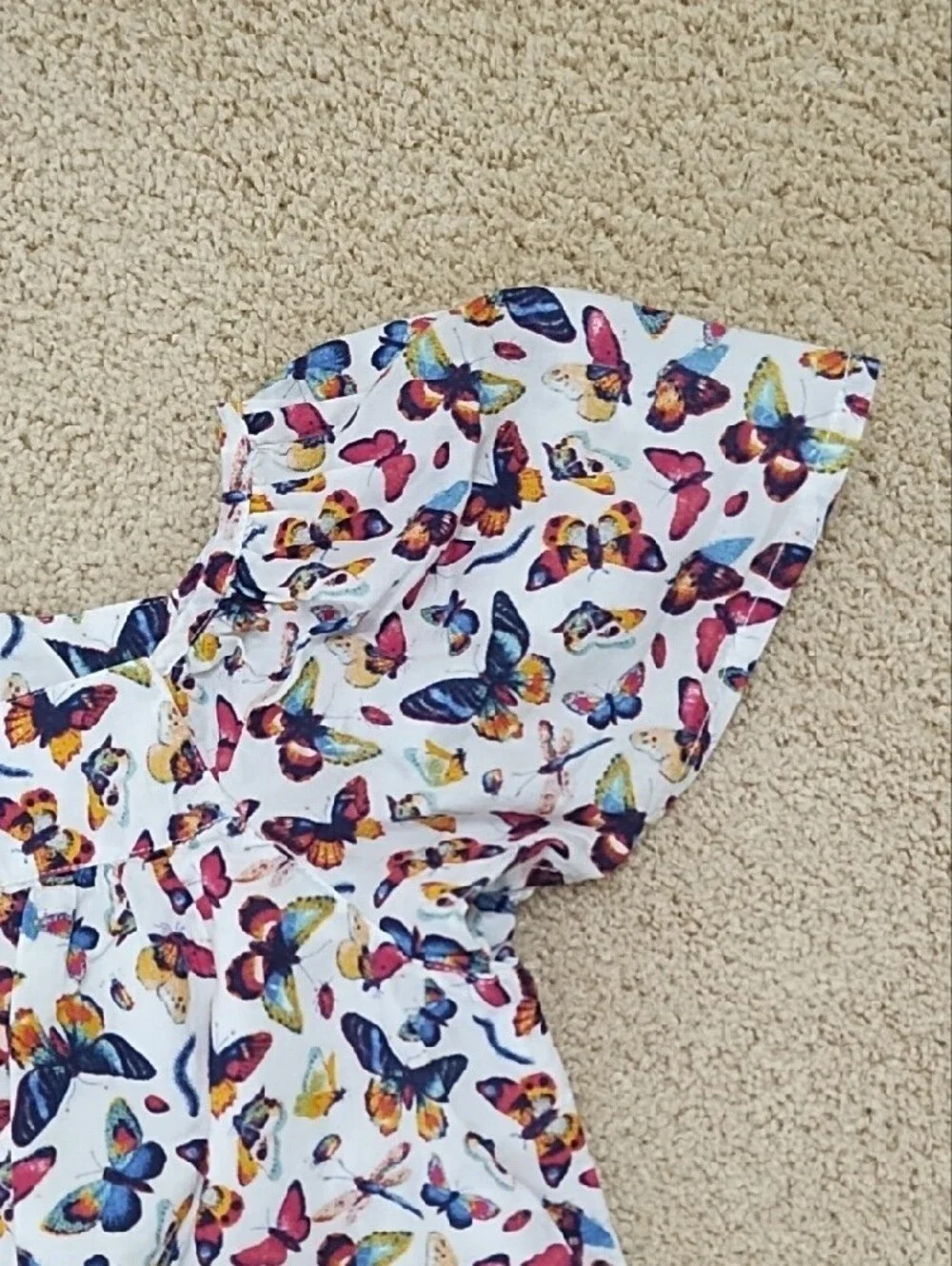 GAP lively butterfly